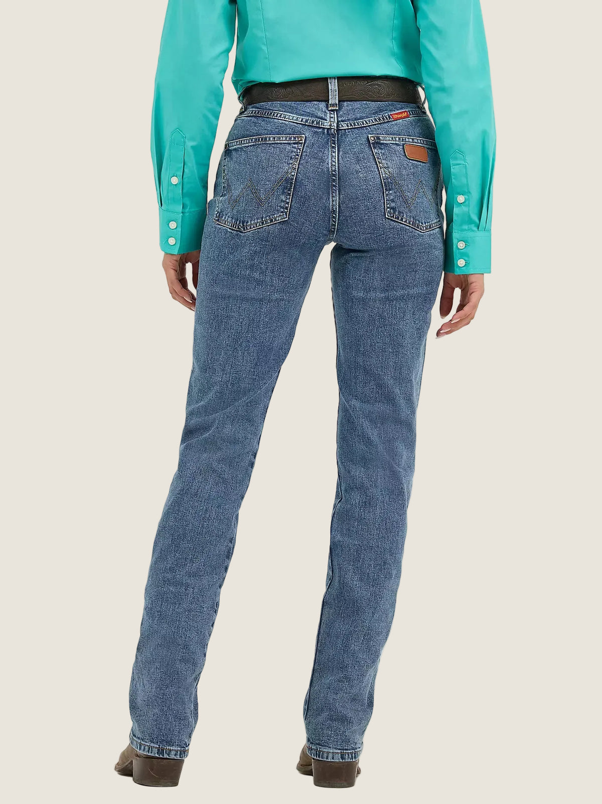 Wrangler Women's Cowboy Cut Slim Fit Stretch Jeans