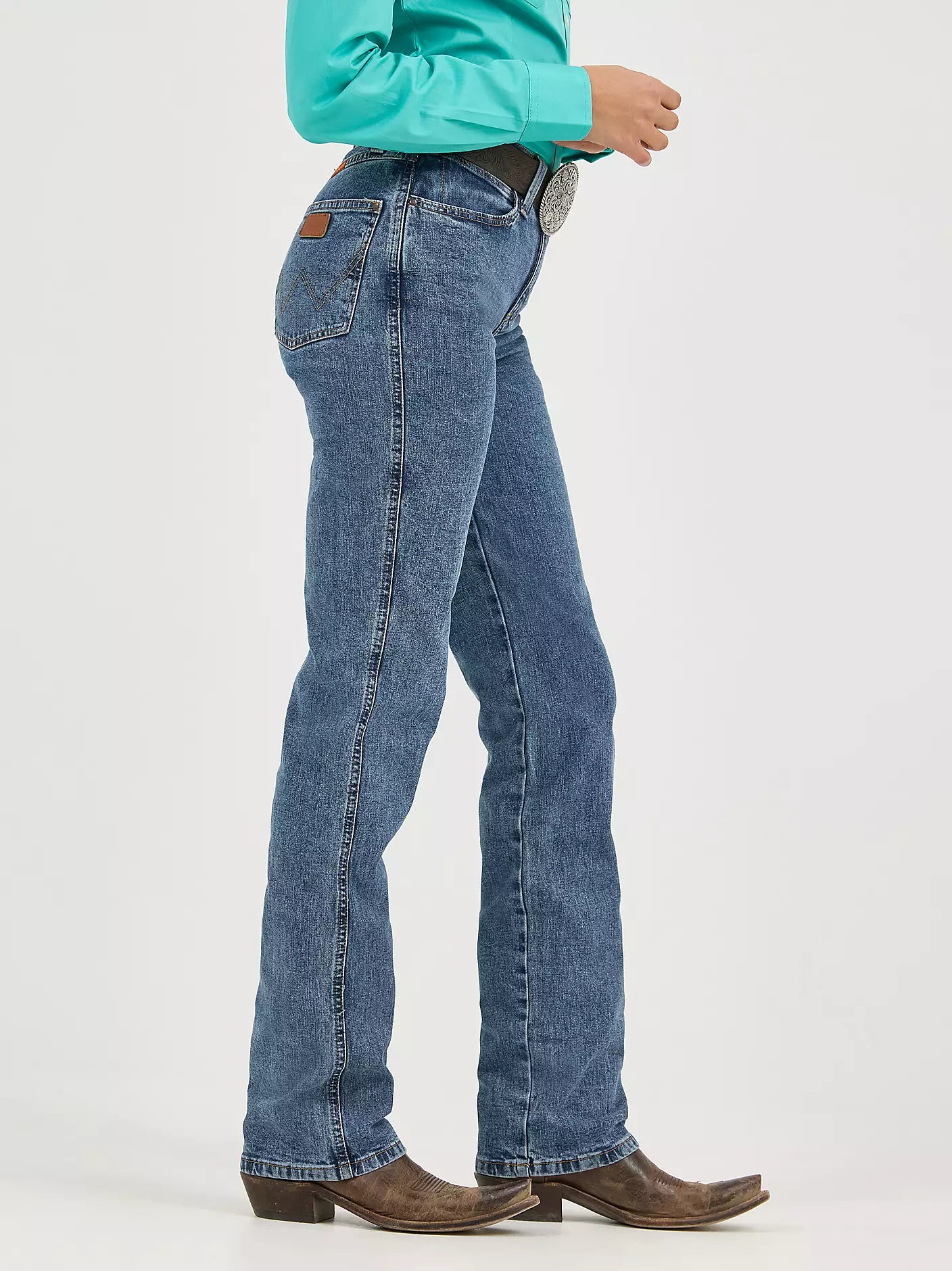 Wrangler Women's Cowboy Cut Slim Fit Stretch Jean