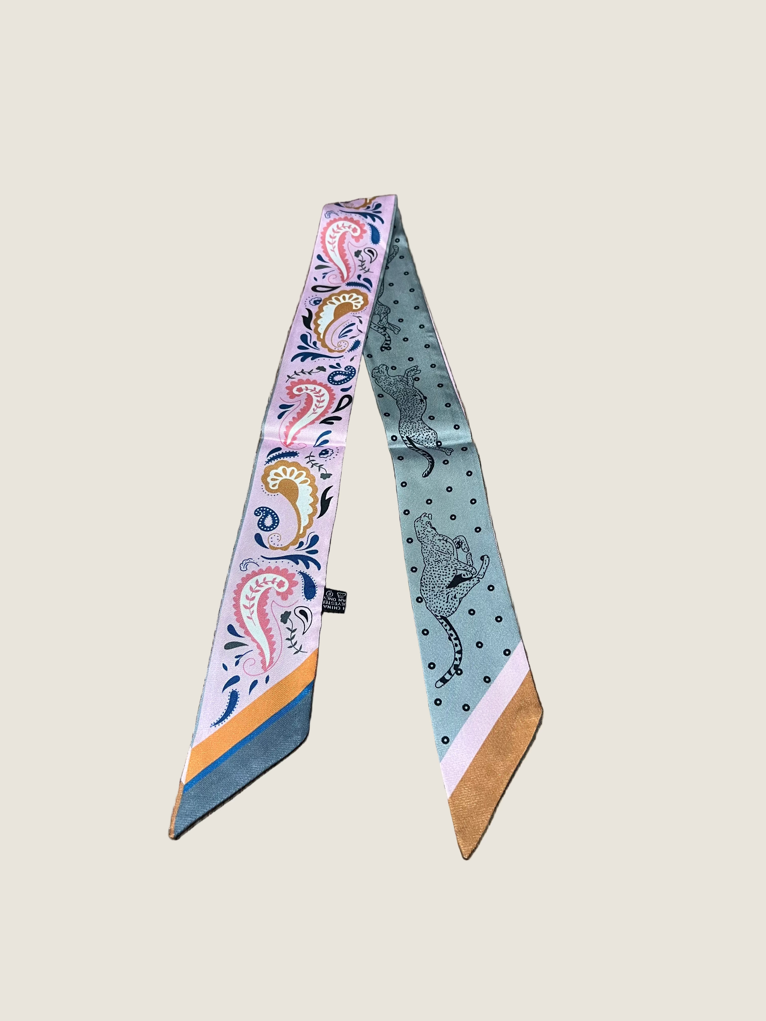 Ribbon Scarf