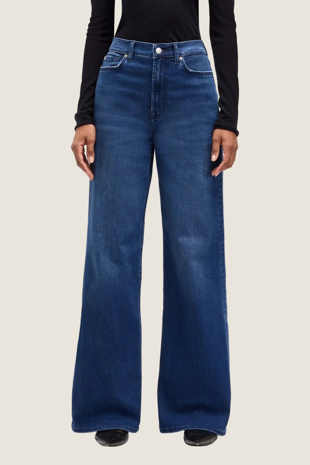 7 For All Mankind Jeans Ultra High Rise Jo in Slim Illusion Crater