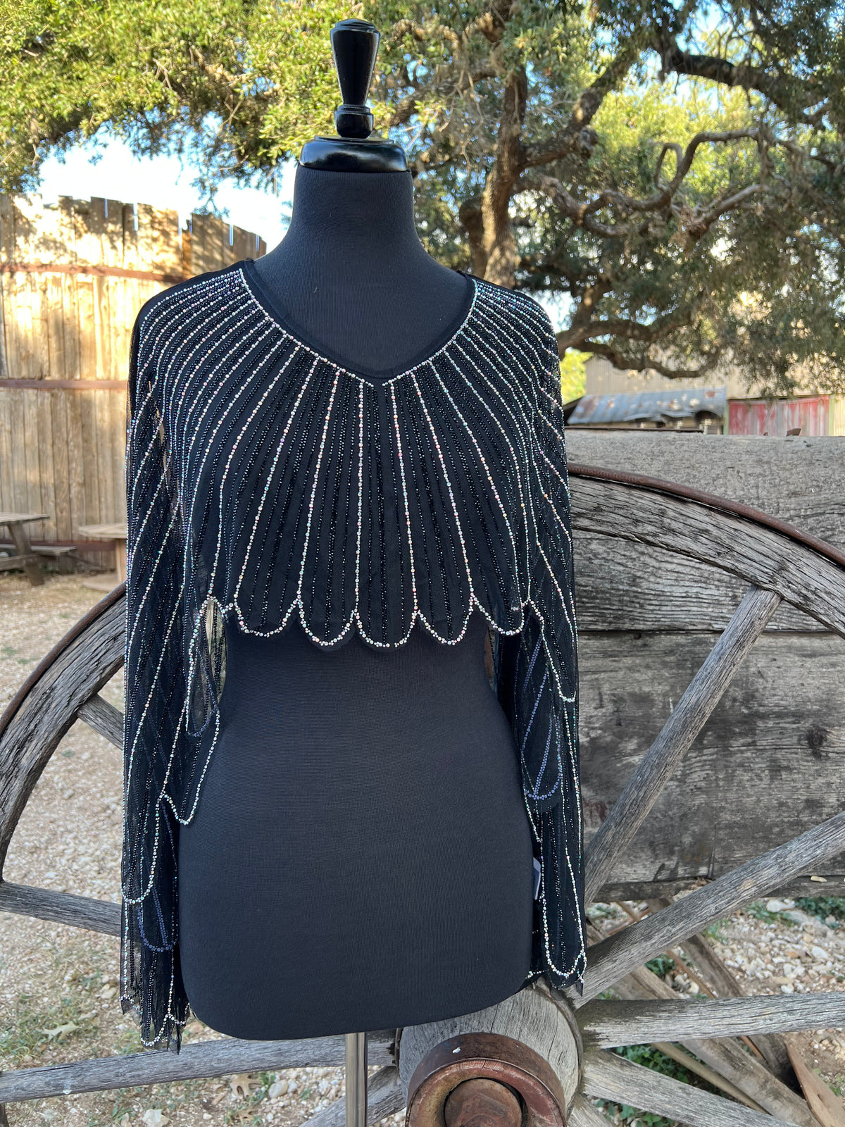 Beulah Style Black Cape