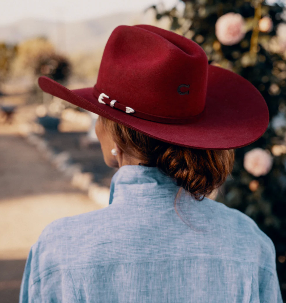 72 THE COWGIRL HAT