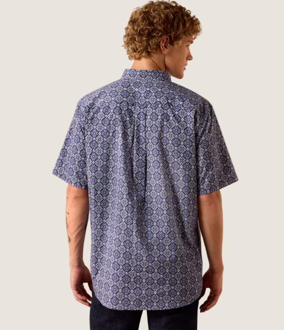 Ariat Men's Bill Classic Fit Short Sleeve Shirt