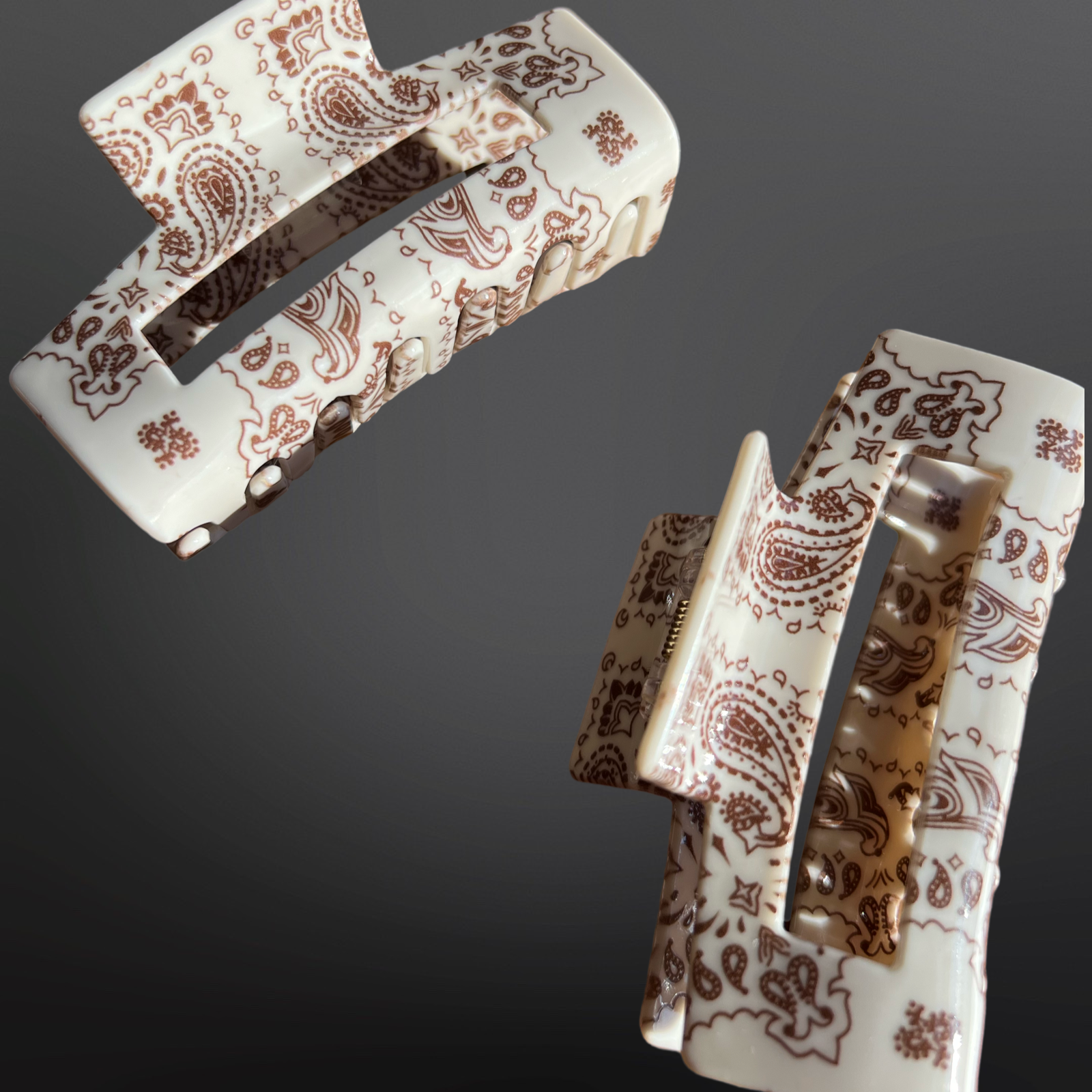 Westrian International Western Paisley Bandana Print Claw Clip