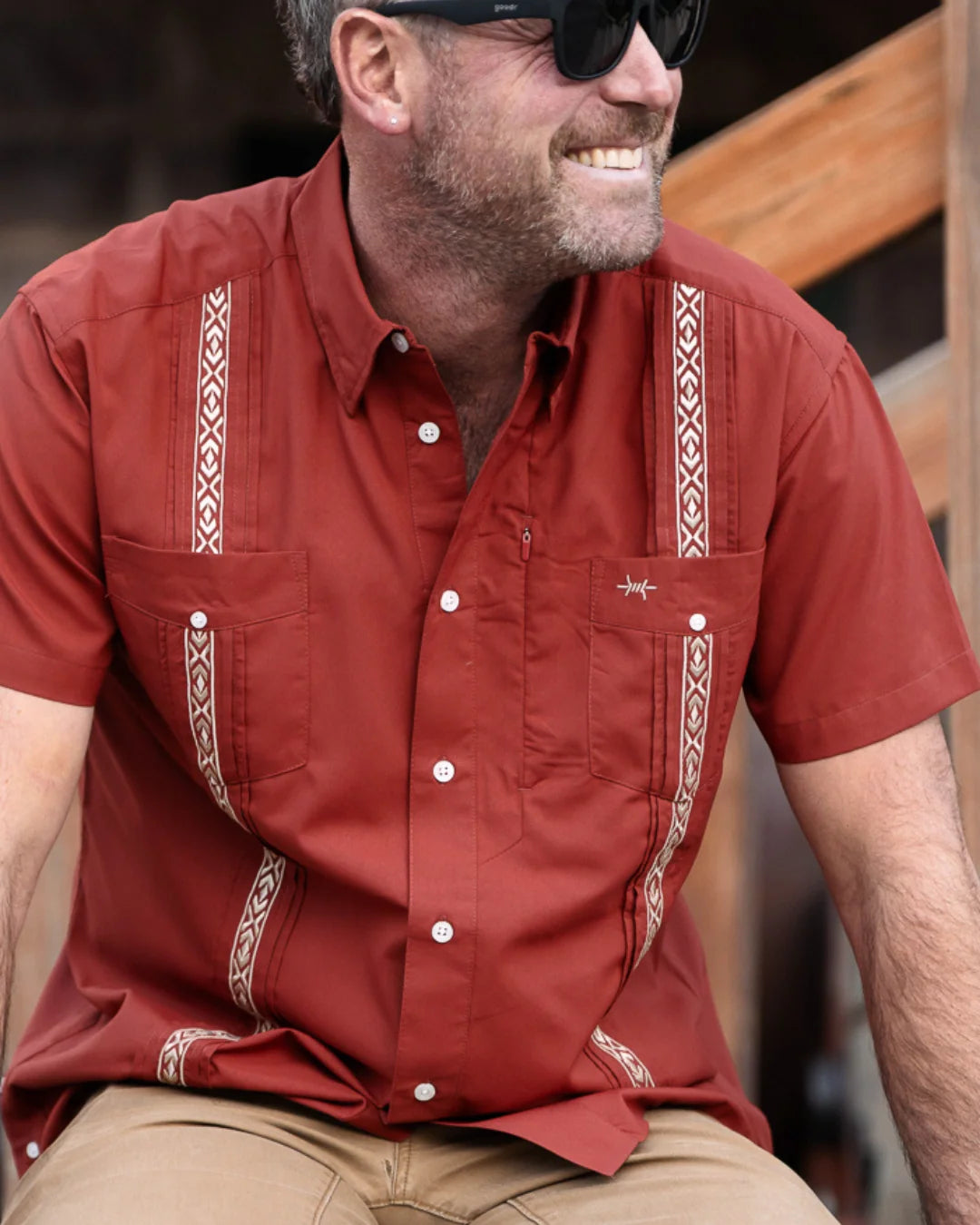 Texas Standard Guayabera Libre