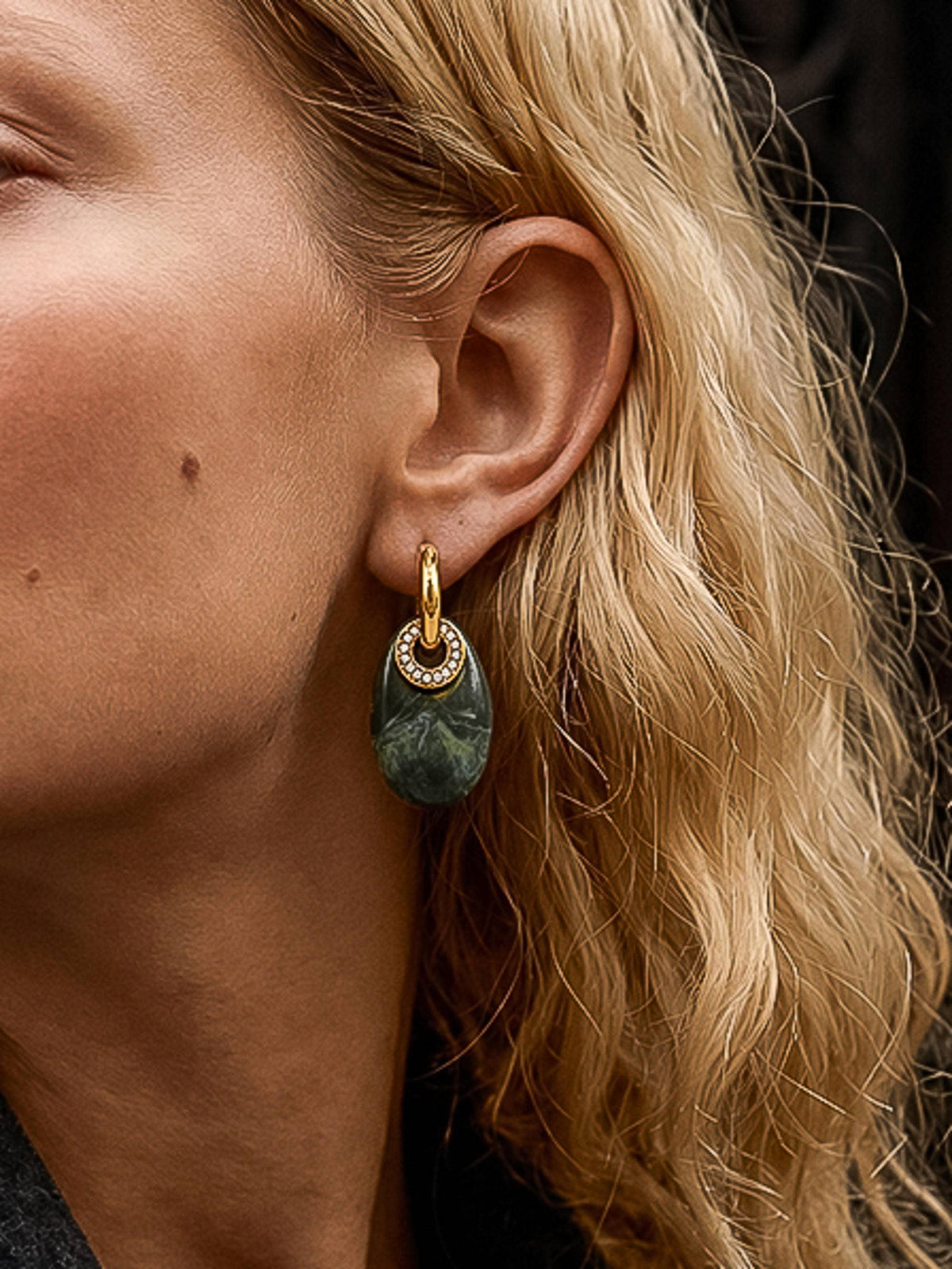 Flanerie Canari 18K Gold Non-Tarnish Resin Hoop Earrings