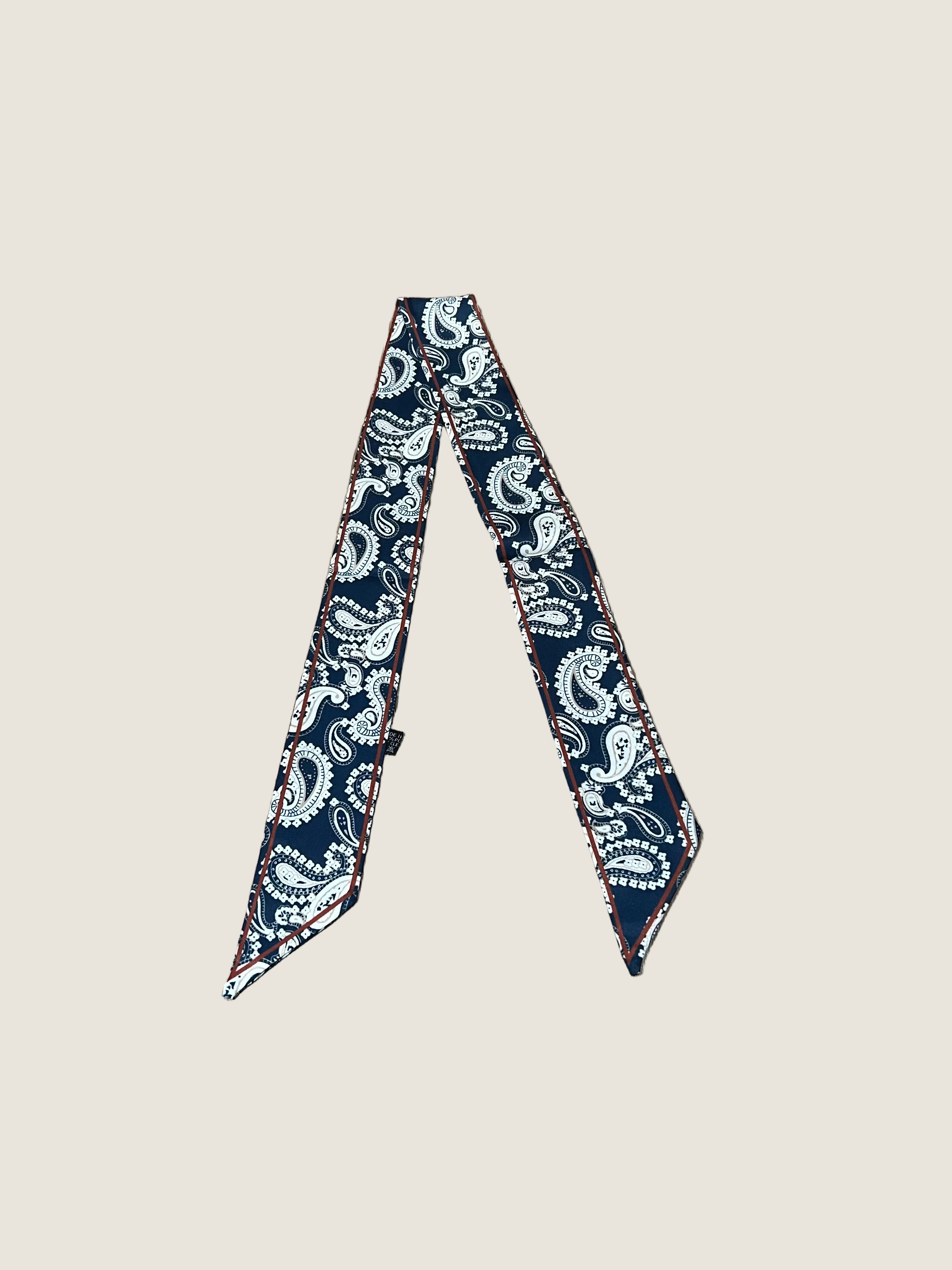 Ribbon Scarf