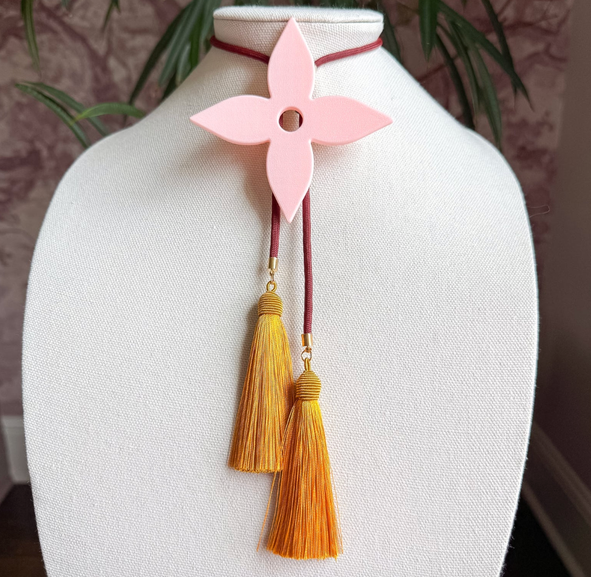 Rahya Ace of Diamonds Bolo Blush Pink