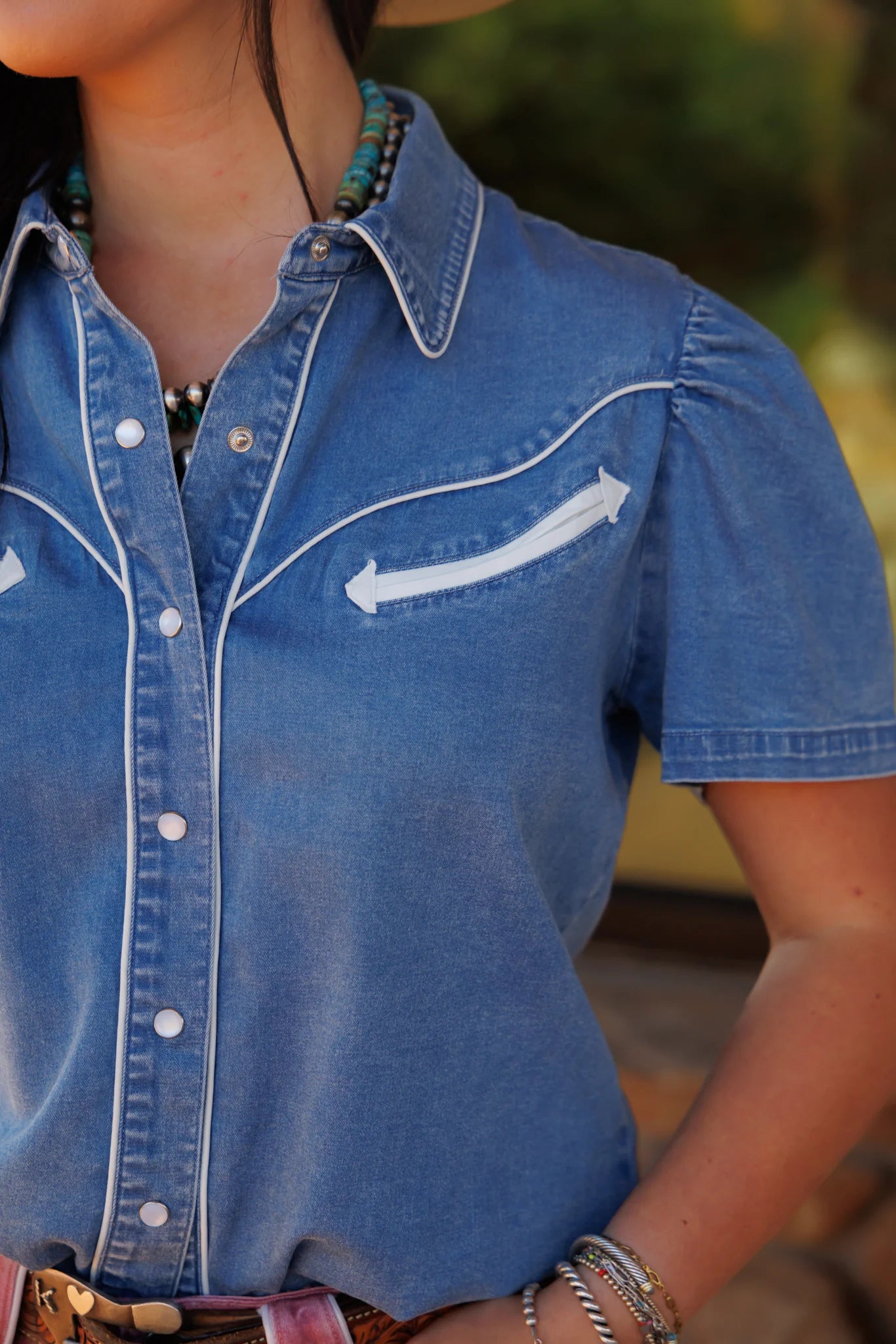 Women's Howdy Hanny Denim Pearl Snap Shirt