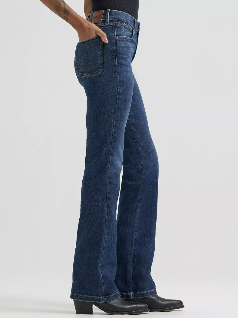 Wrangler Bespoke Bootcut Jean (high rise) Lacey