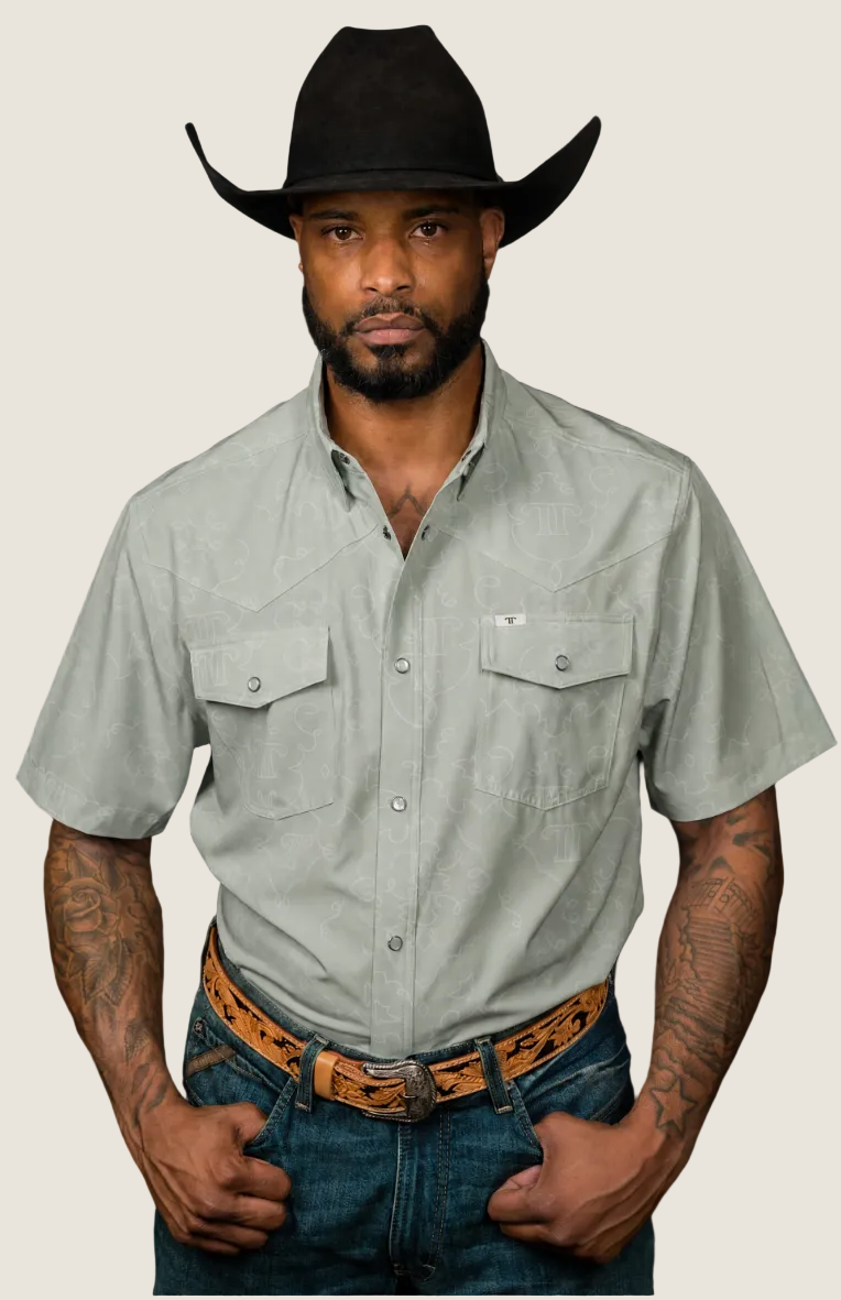 The Carson Ferrell Pearl Snap Button up Shirt