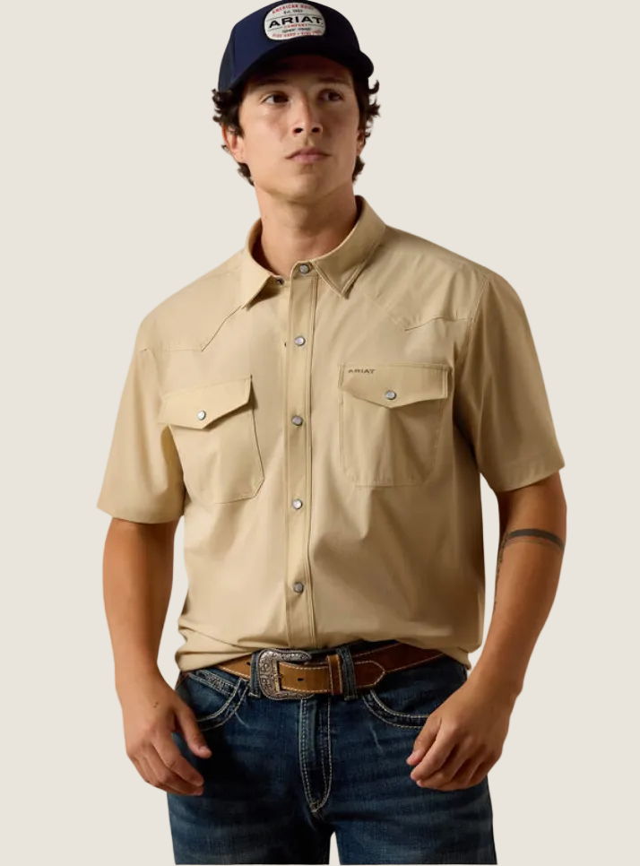 Ariat Men's FrontierTough Printed VentTEK Western Fitted Short Sleeve