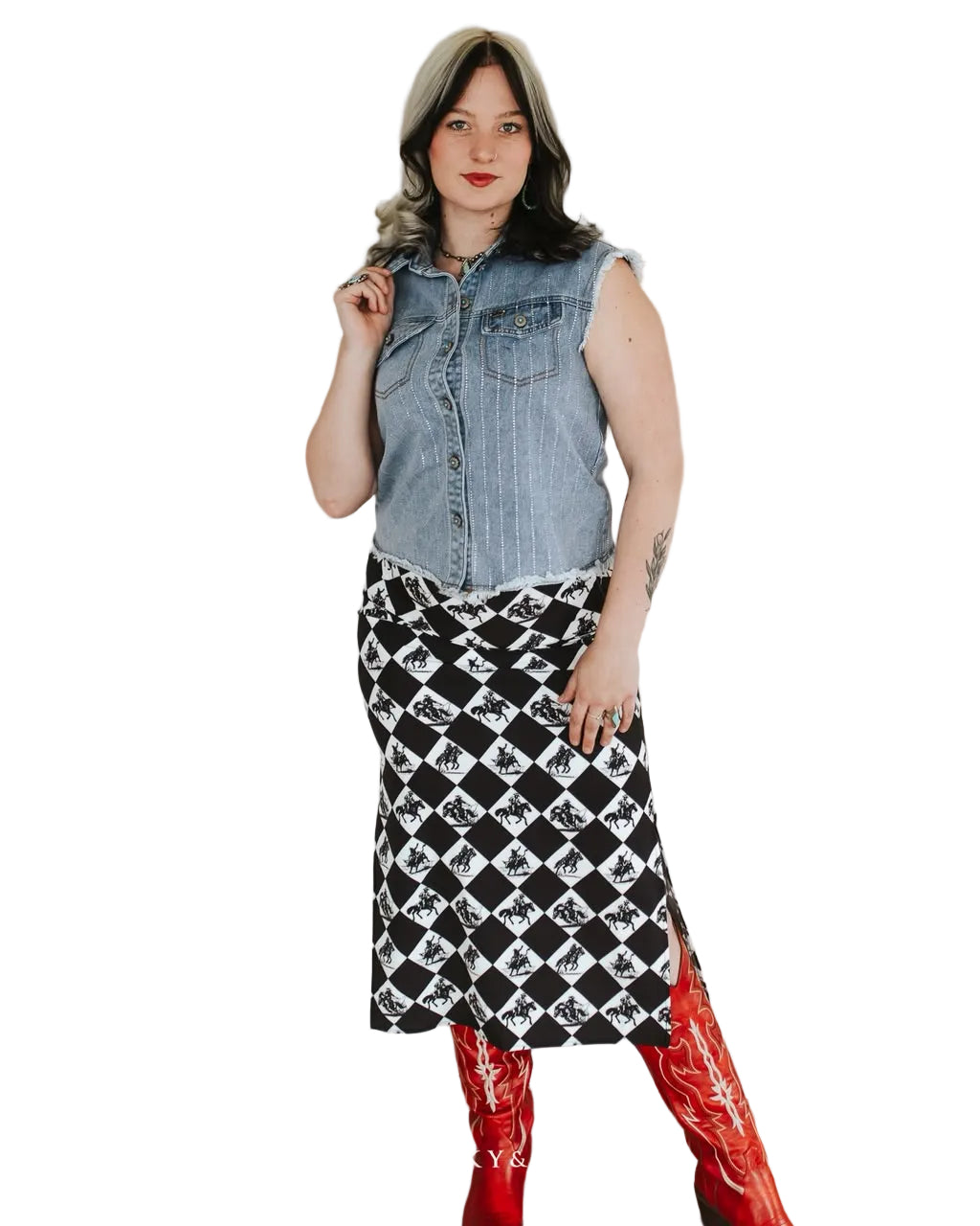 Women's Lucky & Blessed Mid Wash Strech Denim Rhinestone Detail Concho Button Down Sleeveless Shirt