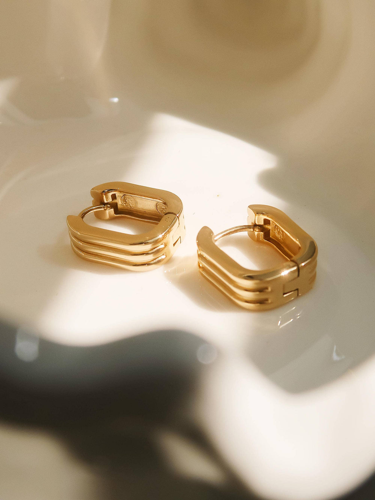 Flanerie Noa 18K Gold Non-Tarnish Stripe Hoop Earring